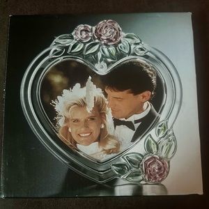 Sans Souci Home Beautiful Single Heart Glass Frame